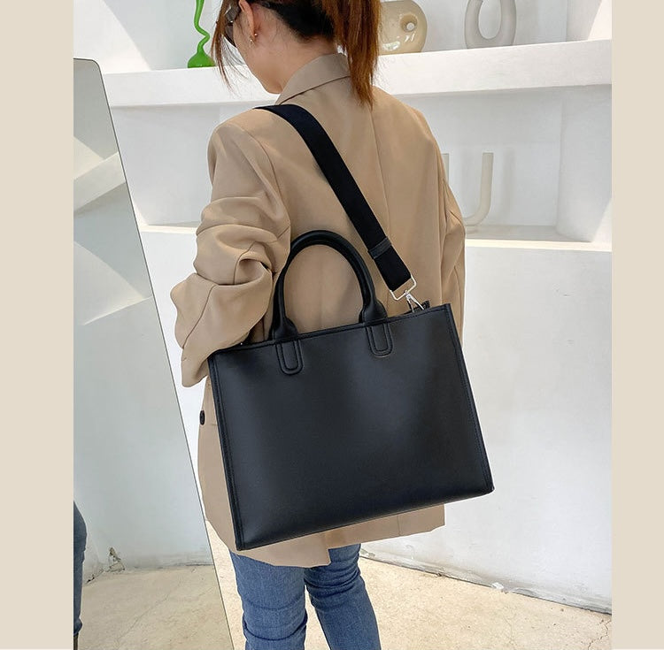 A256 BLACK Vegan Leather Bag