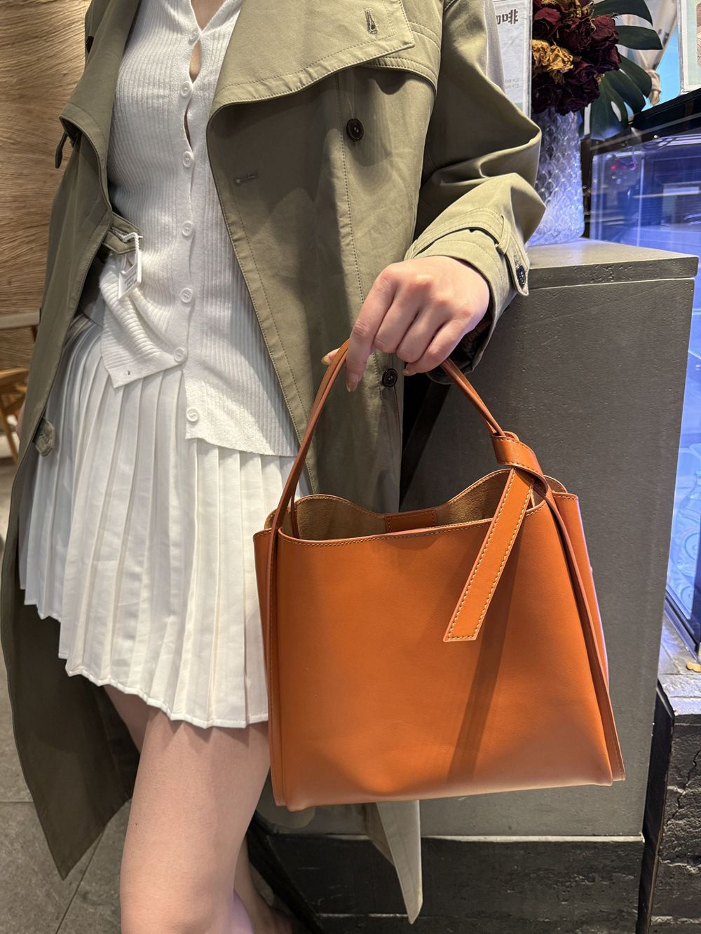 EGM356 TAN Genuine Leather Bag