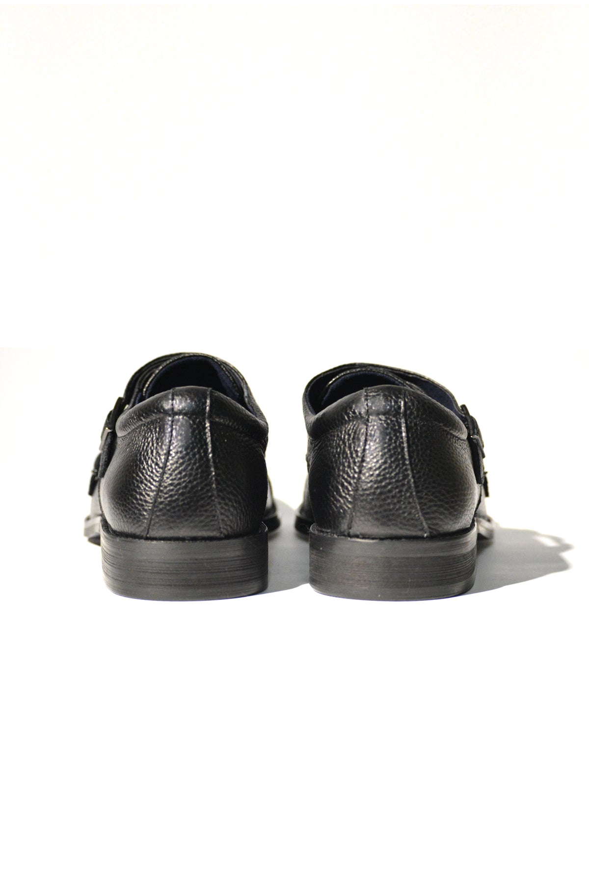 Adonis Black